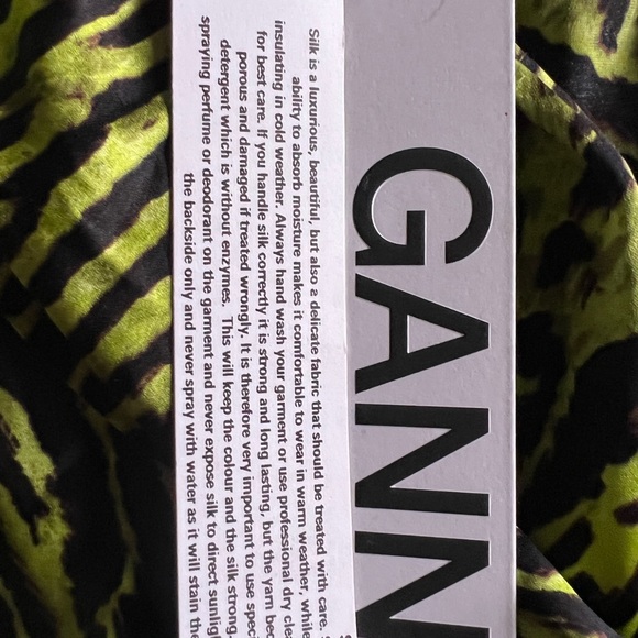 GIANNI tiger print wrap skirt - Picture 10 of 13